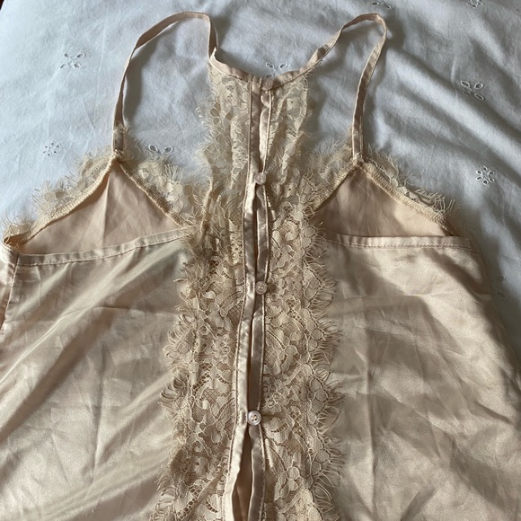 Matching satin pyjama set - Picture 3 of 5